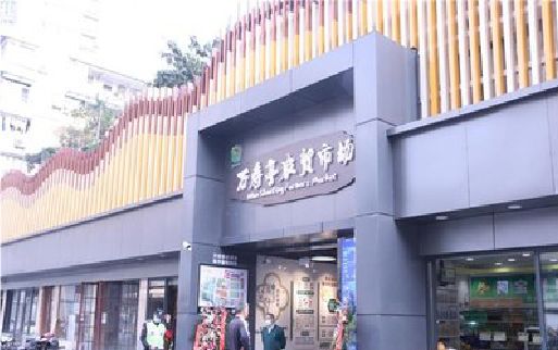 上犹装招牌时，需要注意什么？